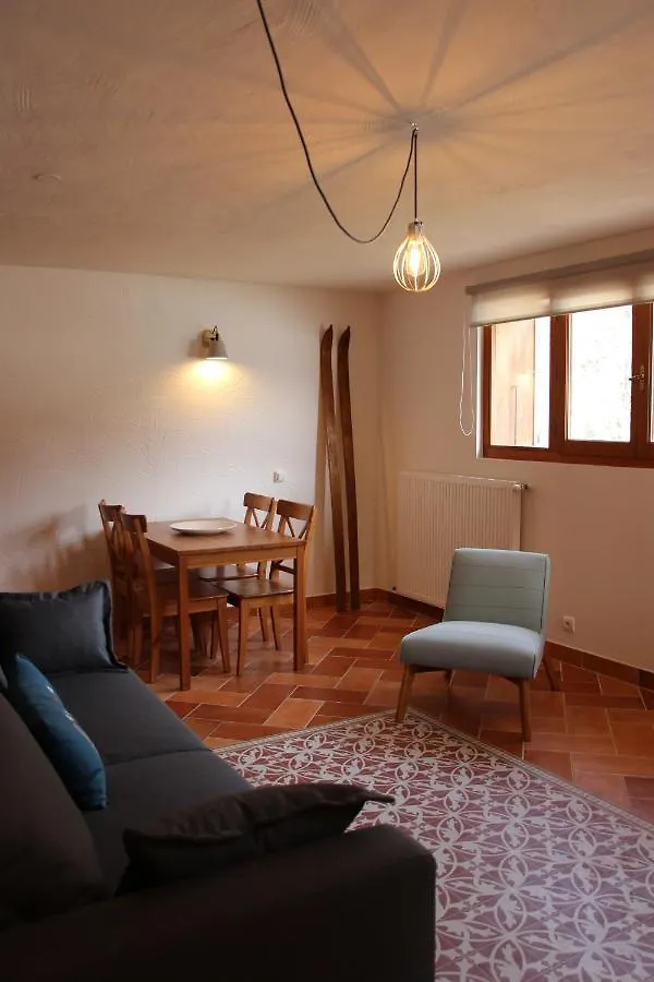 Au Calme Face Au Grand Paysage Apartment Essert-Romand 0*,  France